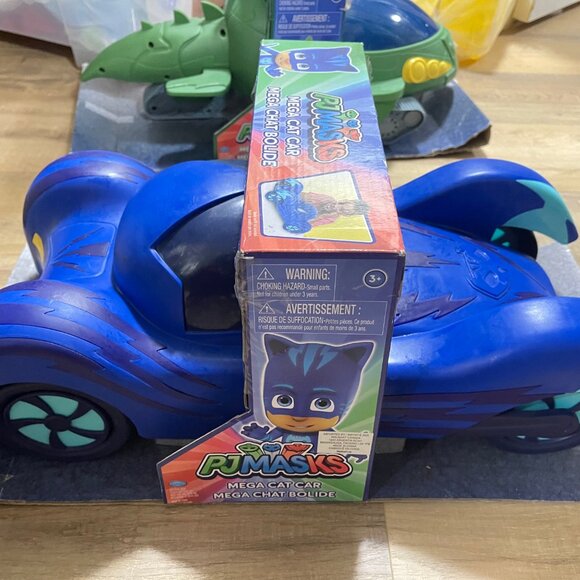 NWT PJ MASKS CATBOY and GEKKO Mega Car - Picture 3 of 8